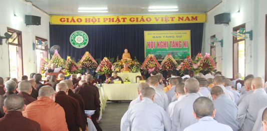 Ban Tăng Sự tổ chức hội nghị Tăng Ni toàn tỉnh