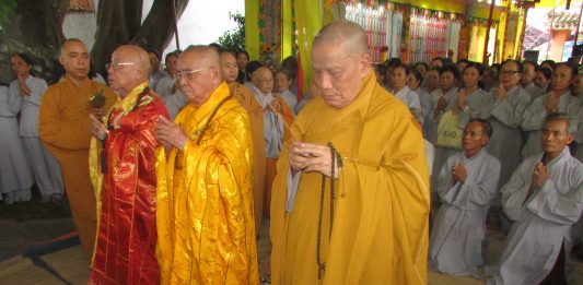 Quế Sơn: Lễ rót đồng đúc Đại Hồng Chung chùa Liên Hương