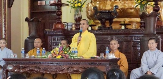 Đại Lộc: Khai mạc khóa tu “Đóa hoa tinh khôi” tại Tổ đình Cổ Lâm