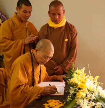 BTS PG tỉnh Quảng Nam viếng tang Hòa thượng Thích Giải Trọng