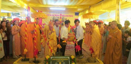 Đại Lộc: Lễ đặt đá xây dựng chùa Tam Phước