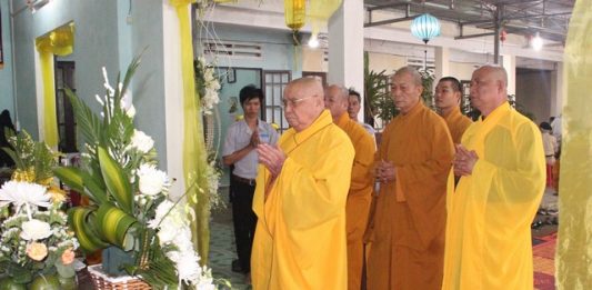 Đại Lộc: Thường trực BTS PG Quảng Nam viếng tang TT.Thích Hạnh Thông