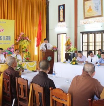 UBND tỉnh Quảng Nam gặp mặt chúc mừng Đại lễ Phật đản – PL.2562