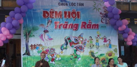 Núi Thành: Chùa Lộc Tân tổ chức hội thi múa lân vui Trung thu