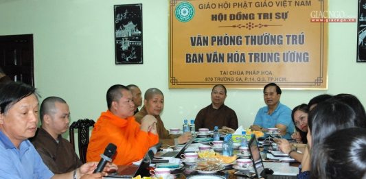 Bàn về “Pháp phục Phật giáo VN”: Đồng bộ là cần thiết nhưng liệu có khả thi?