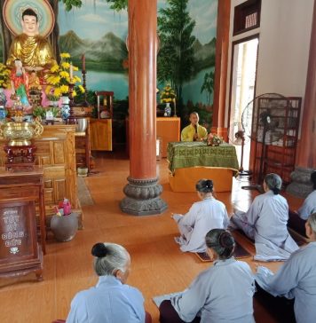 Núi Thành: Cụm 7 tổ chức khóa tu Bát Quan Trai tại chùa Từ Quang