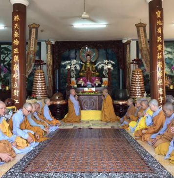 Hội An: Bố tát tại trường hạ chùa Bảo Thắng