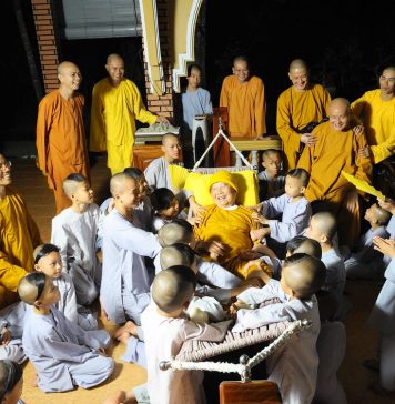 Tháng Bảy – mùa hiếu, không phải tháng cô hồn