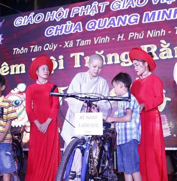 Phú Ninh: Chùa Quang Minh tổ chức đêm Trung thu “Thắp sáng ước mơ”