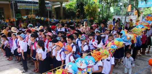 Phú Ninh: Chùa Đại An tổ chức vui tết trung thu cho các em học sinh