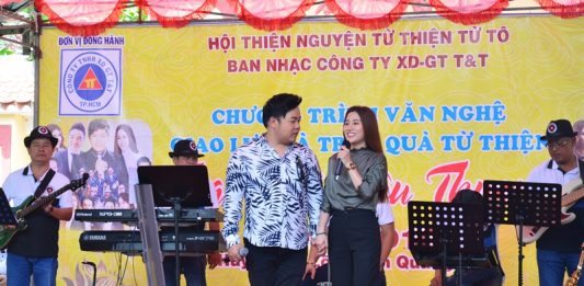 Đại Lộc: Giao lưu văn nghệ và phát quà từ thiện tại chùa Phước Thạnh