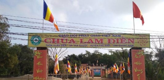 Chùm ảnh: Các chùa Quảng Nam chuẩn bị Tết…