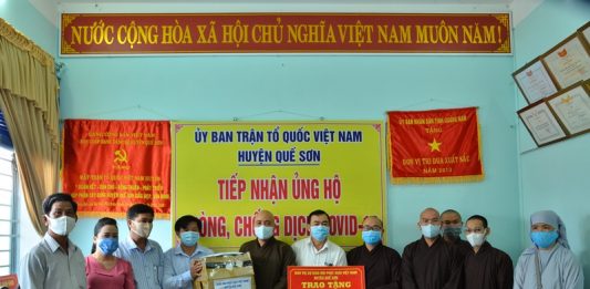 Quế Sơn: BTS Phật giáo huyện trao 42 triệu đồng ủng hộ công tác phòng chống dịch Covid-19