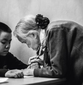 Tác phẩm dự thi lọt vào vòng chung khảo: Truyện ký LẶNG LẼ MỘT TẤM LÒNG