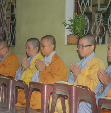 Điện Bàn: Chư Tăng Ni thị xã tiếp tục sinh hoạt tu học tập trung tại chùa Bồng Lai