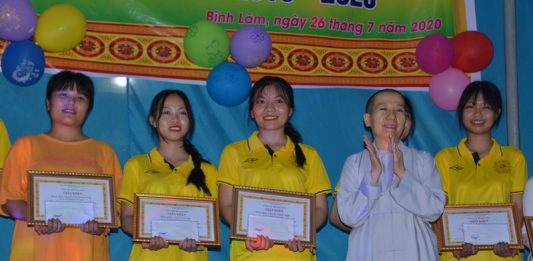 Hiệp Đức: Câu lạc bộ Hoa Sen chùa Long Hoa tổ chức lễ trưởng thành