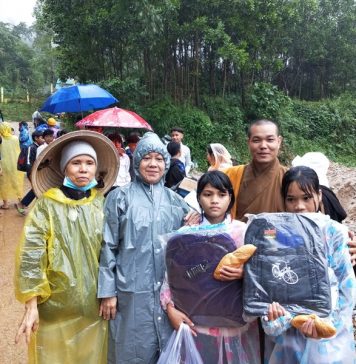 Nam Trà My: Phân Ban Ni giới PG tỉnh Bình Dương hỗ trợ khắc phục hậu quả thiên tai