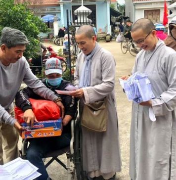 Hội An: PG thành phố tặng quà cho người khiếm thị tại Tiên Phước và Duy Xuyên