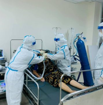 Nhật ký từ bệnh viện dã chiến: Thấy và nghĩ ở phòng cấp cứu tại tuyến đầu