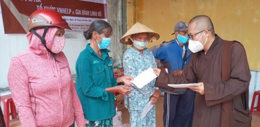 Thăng Bình: Chùa Phước Ấm kết nối các tổ chức hỗ trợ các hoàn cảnh khó khăn vì đại dịch.