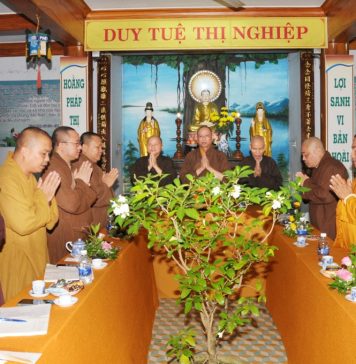 Họp giao ban giữa Tiểu ban Tổ chức và Tiểu ban Hậu cần chuẩn bị Đại hội Phật giáo tỉnh Quảng Nam nhiệm kỳ 2022-2027