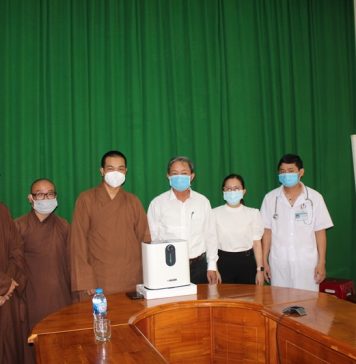 Quỹ Đạo Phật Ngày Nay tiếp tục tặng máy tạo ôxy tại Quảng Nam