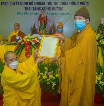 Điện Bàn: Trao quyết định bổ nhiệm trụ trì chùa Hồng Phúc