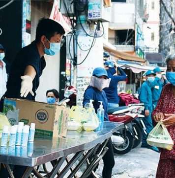 Nghĩ về mùa dịch