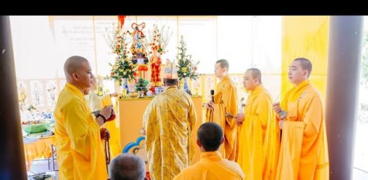 Video QCB: Núi Thành-Chùa Long Quang hoàn tạ đàn Dược sư, trai đàn chẩn tế