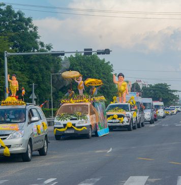 Điện Bàn: Lễ rước kim thân đức Phật đản sanh và lễ mộc dục