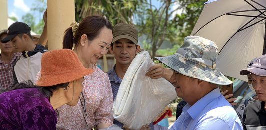 Nam Trà My: Trao tặng 100 phần quà cho người nghèo nhân dịp Vu lan