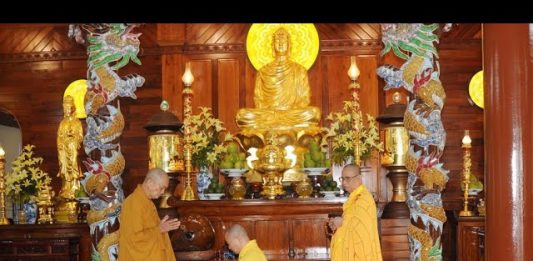 Video QCB: Chư Tăng tác pháp Tự tứ giải chế An cư Kiết hạ PL.2566 tại Tổ đình Tịnh Độ, TP. Tam Kỳ.