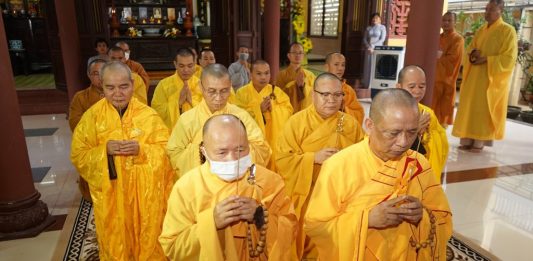 Ban Trị sự Phật giáo tỉnh Quảng Nam viếng tang Trưởng lão Hòa thượng Thích Từ Tánh