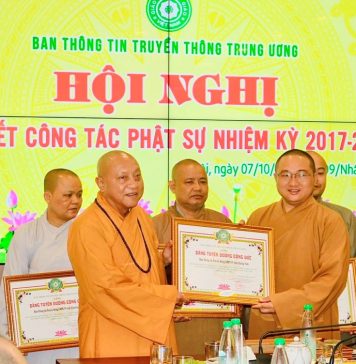 Ban Thông tin Truyền thông GHPGVN tỉnh Quảng Nam nhận Bằng Tuyên dương Công đức