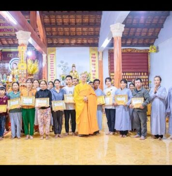 Video QCB: Núi Thành-Chùa Lộc Tân tổ chức lễ Quy y Tam bảo