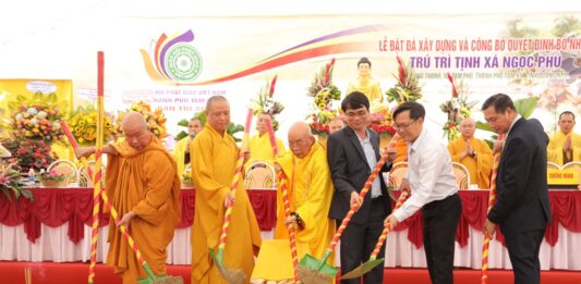 Tam Kỳ: Công bố Quyết định bổ nhiệm trụ trì và đặt đá xây dựng tịnh xá Ngọc Phú