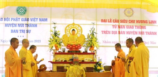 Núi Thành: BTS Phật giáo huyện trang nghiêm tổ chức Đại lễ cầu siêu tưởng niệm hương linh tử nạn giao thông