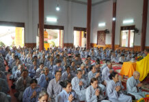 Đại Lộc: Khóa tu Bát quan trai tập trung tại chùa Bửu Hiệp có hơn 400 đạo hữu Phật tử tham gia