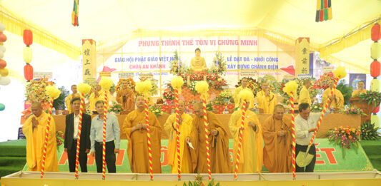 Phú Ninh: Lễ đặt đá xây dựng chánh điện chùa An khánh