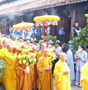 Video QCB: Hội An – Lễ nhập kim quan TT.Thích Vân Hòa