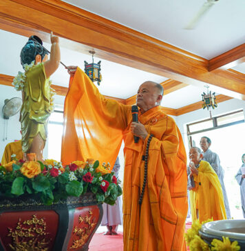 Hội An: Trang nghiêm lễ Tắm Phật tại chùa An Lạc
