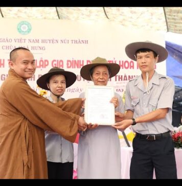 Video QCB: Công bố quyết định thành lập Gia đình Phật tử Hòa Hưng và khóa tu GĐPT huyện Núi Thành