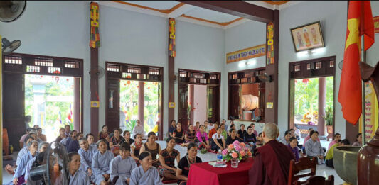 Nam Giang: Hơn 100 đạo hữu Phật tử người đồng bào dân tộc thiểu số tham dự khóa tu ngày an lạc tại chùa Thạnh Mỹ