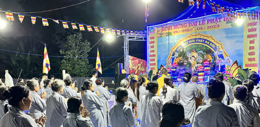 Phú Ninh: Tín đồ Phật giáo thôn Lộc Ninh kính mừng Đại lễ Phật đản PL.2567