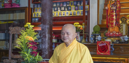 Hội An: HT.Thích Đồng Nguyện thuyết giảng chủ đề “Chư Tăng và Cư sĩ”