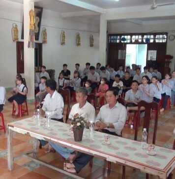 Video QCB: Thăng Bình – GĐPT Tất Viên tổng kết hoạt động hè và trao quà khuyến học