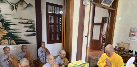 Chư Ni phía Bắc Quảng Nam khánh tuế chư tôn giáo phẩm lãnh đạo GHPGVN tỉnh