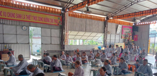 Bắc Trà My: Gần 100 Phật tử tham gia khóa tu “Ngày an lạc” tại chùa Trà Dương