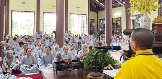 Tam Kỳ: Khóa tu bát quan trai tại chùa Tam Bảo
