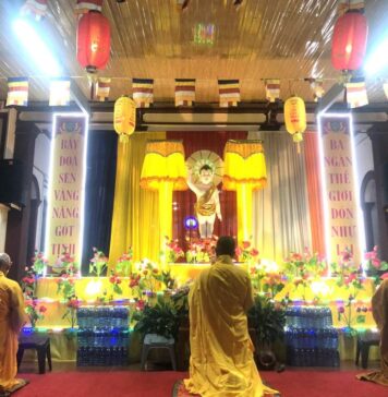 Phú Ninh: Chùa Dương Đàn thiết trí hương án tại tư gia Phật tử dịp Phật đản PL.2568